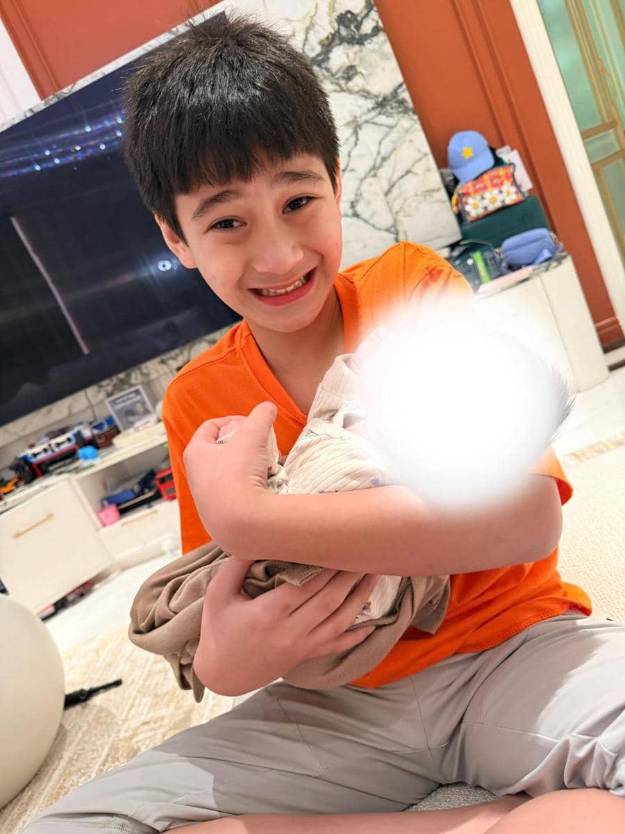 Raffi-Nagita unggah bayi di Instagram