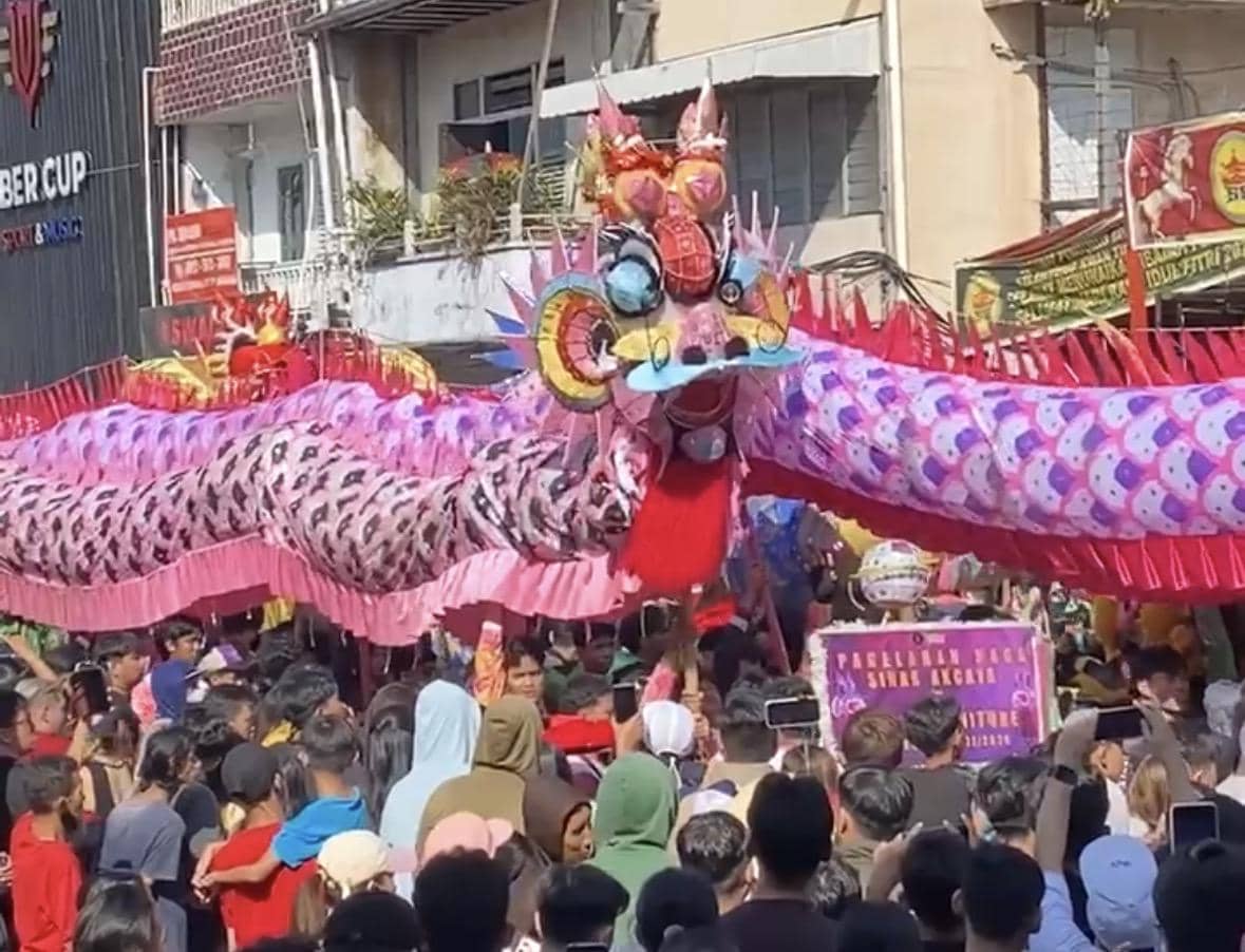 Prosesi Sakral, Ritual Naga Buka Mata Awali Cap Go Meh di Pontianak