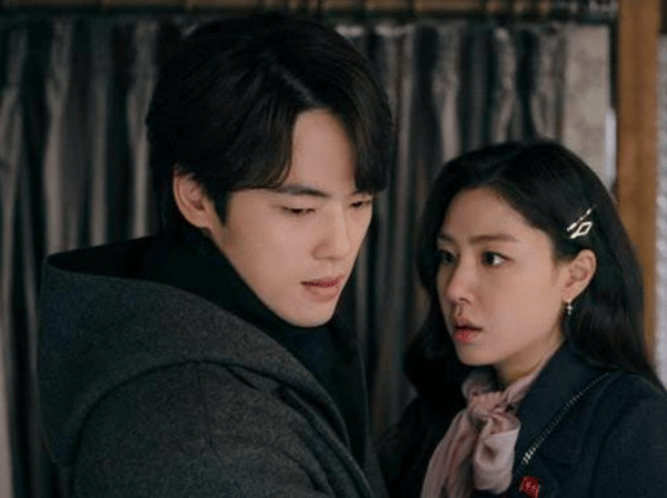 Drama Crash Landing on You