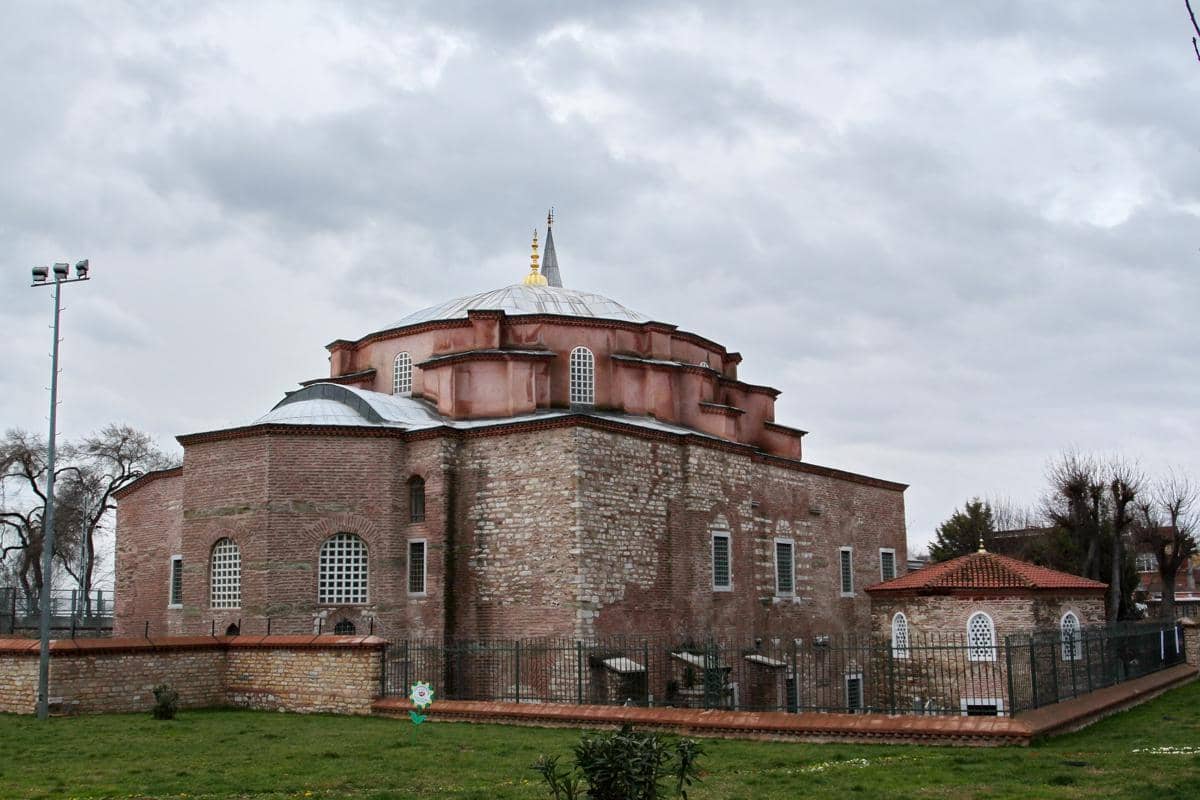 potret Küçük Ayasofya Camii