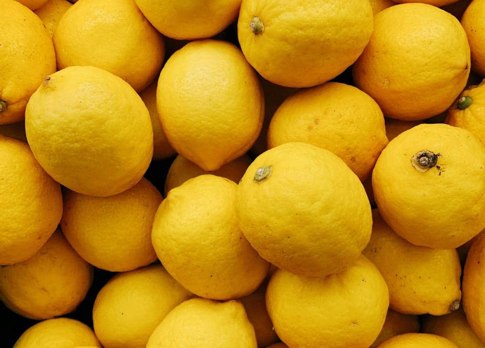 ilustrasi lemon segar