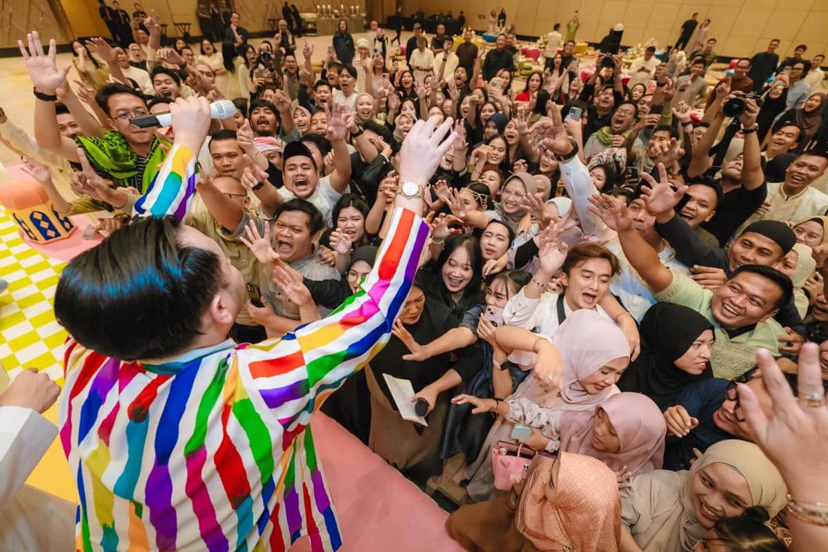 Raffi Nagita Buka Puasa Bareng Karyawan (instagram.com/raffinagita1717)