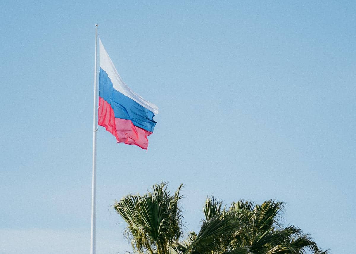 Situasi Memanas, 500 Warga Rusia Dievakuasi dari Iran