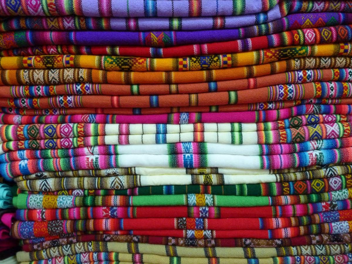 ilustrasi sarung goyor 