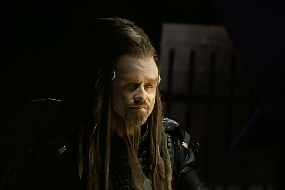 John Travolta di Battlefield Earth.