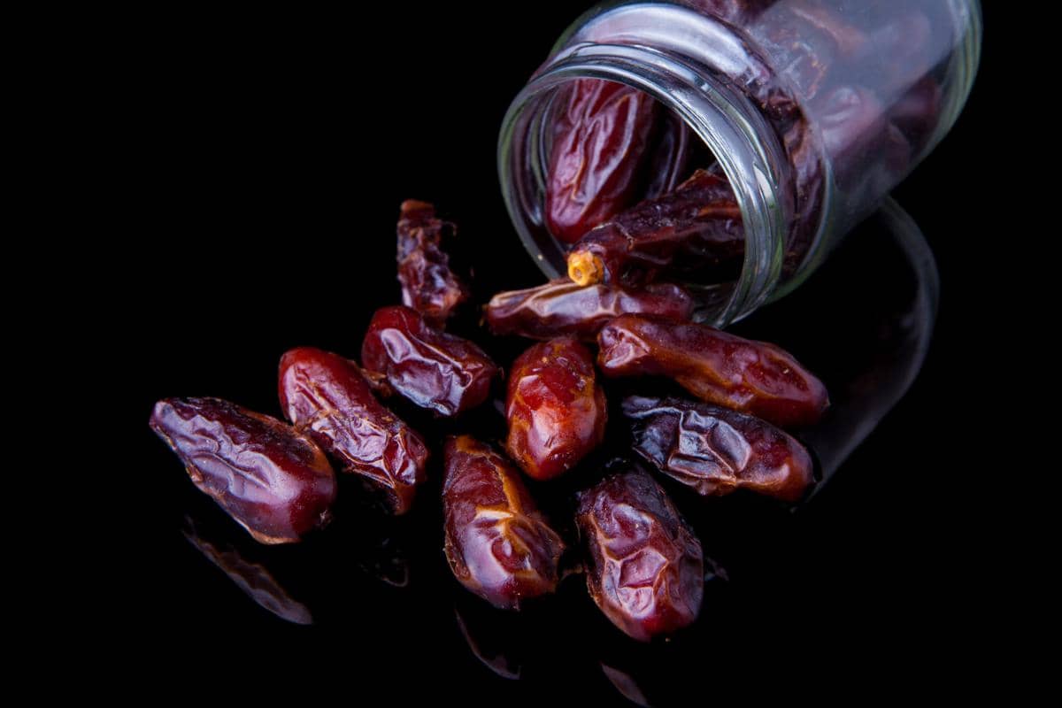 Mitos vs Fakta: Jualan Kurma Bisnis Musiman yang Ramai di Awal Puasa?