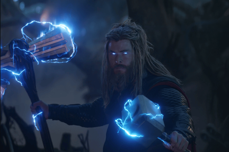 Thor dengan Stormbreaker