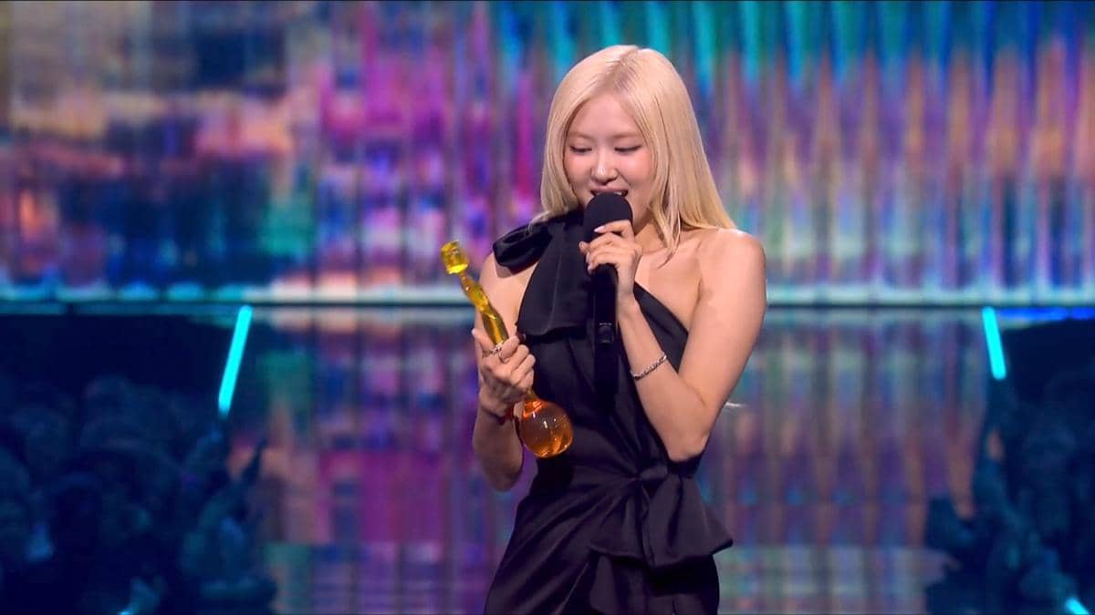 potret Rosé BLACKPINK di BRIT Awards 2026