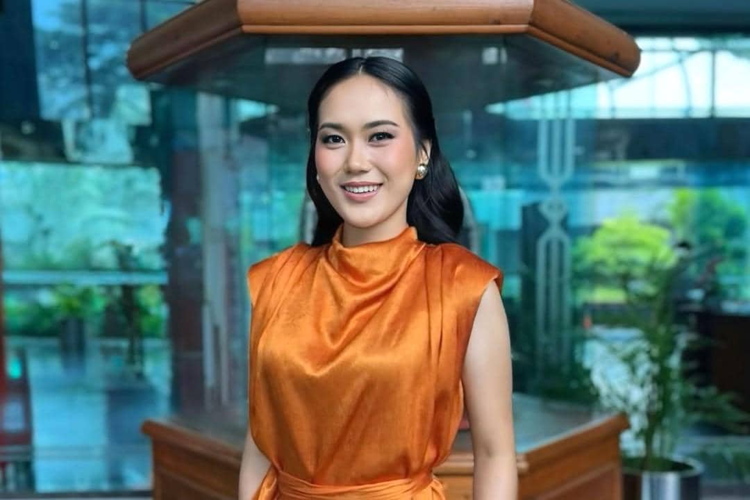 7 Potret Puteri Indonesia Sulawesi Tengah 2026 Lovely Tolembo, Elegan!