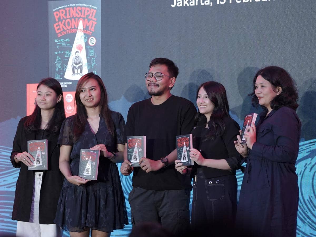 Ferry Irwandi Terbitkan Buku Pertama Berjudul Prinsipil Ekonomi