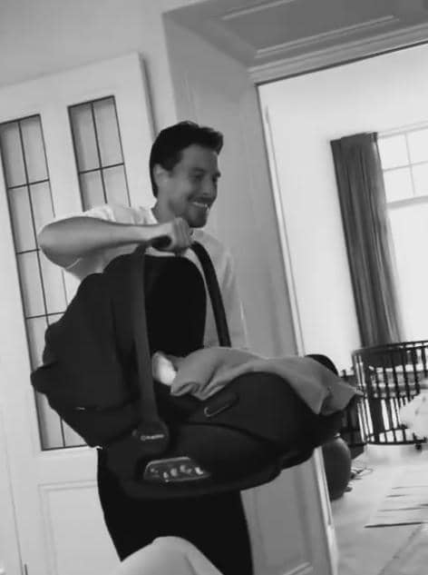 Thom Haye Sambut Kelahiran Anak (instagram.com/thomhaye)