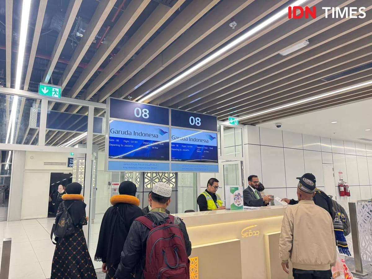 300 Jemaah Umrah RI Mengalami Kendala Pulang, Saudi Beri Visa Gratis