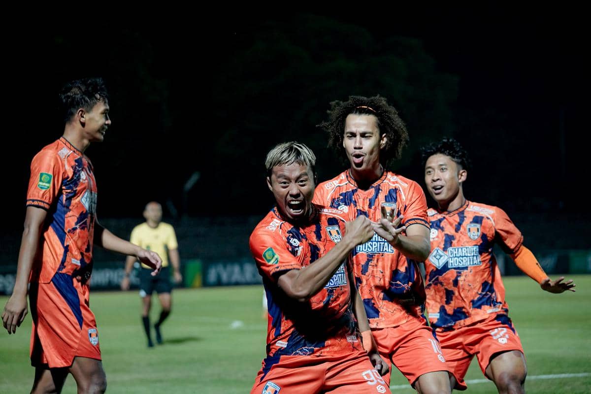 Usai Cetak Gol Kendal Tornado VS Persipura, KH Yudo Alami Patah Tulang