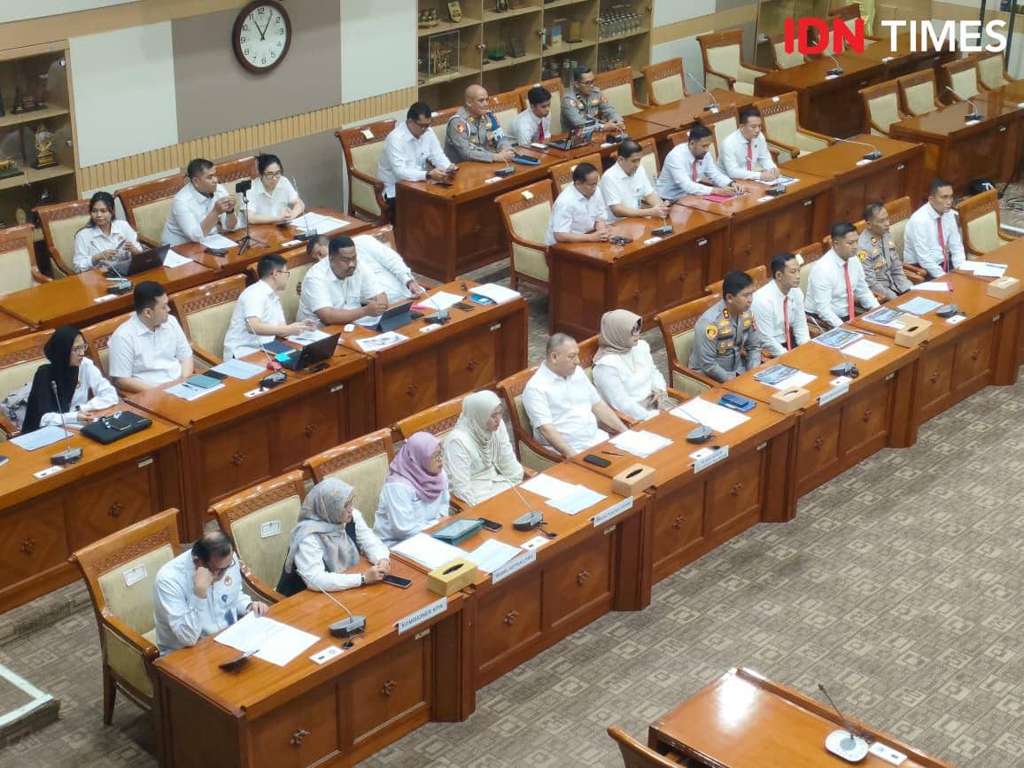 Ibu Kandung Bocah Sukabumi Nizam yang Dianiaya Ibu Tiri Mengadu ke DPR