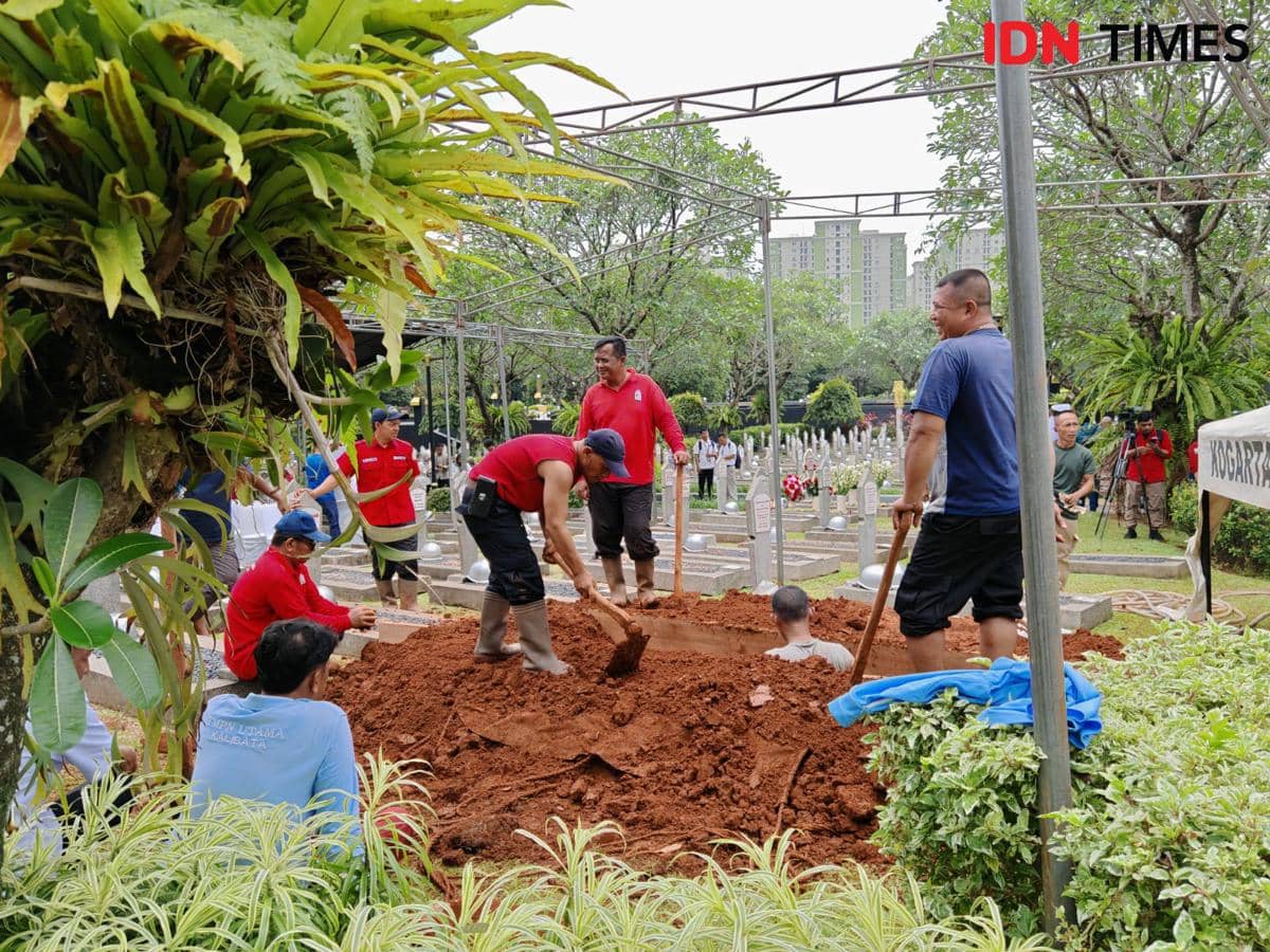Jenazah Try Sutrisno Akan Dimakamkan di Samping Pusara Pramono Edhie