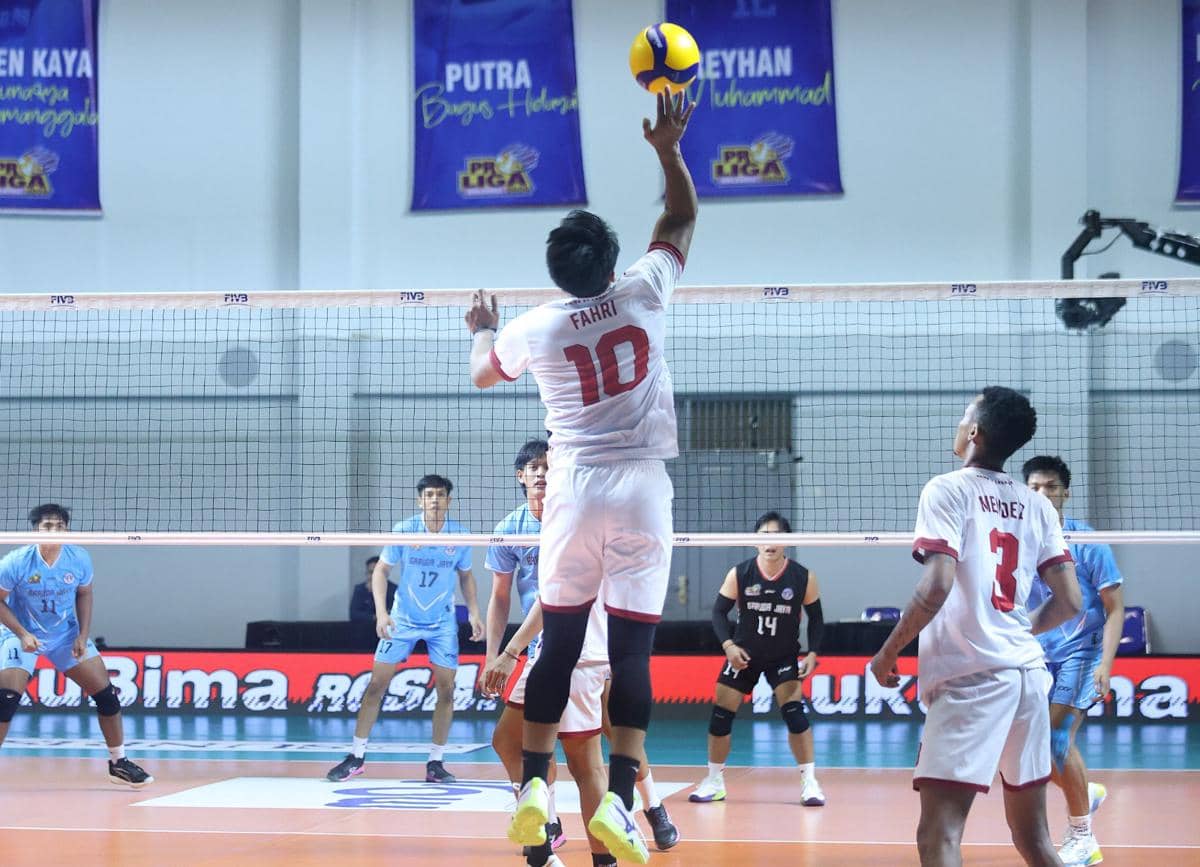 Tim voli putra Medan Falcons Tirta Bhagasasi saat berduel dengan Jakarta Garuda Jaya (dok.Proliga 2026)