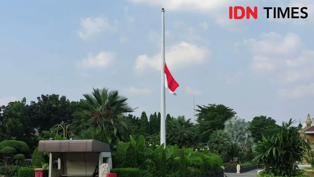 Jangan FOMO Kibarkan Bendera Setengah Tiang, Kata Pemprov Jatim