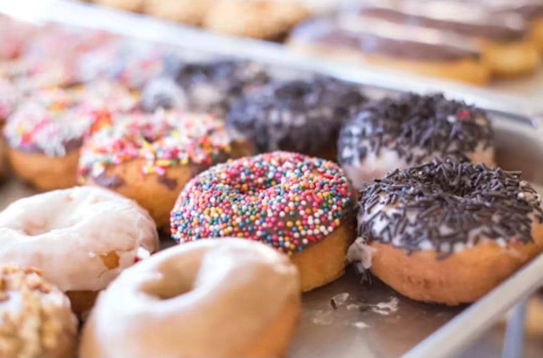 ilustrasi donat mini