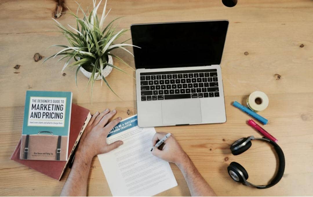 ilustrasi bisnis online