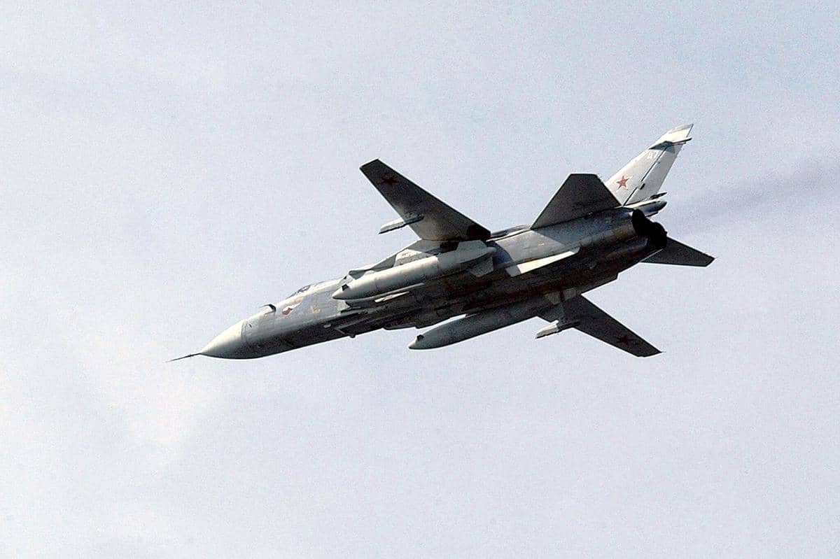 Qatar Tembak Jatuh 2 Pesawat Pengebom Su-24 Milik Iran