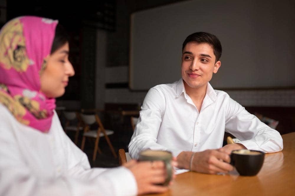 ilustrasi mendengarkan teman curhat