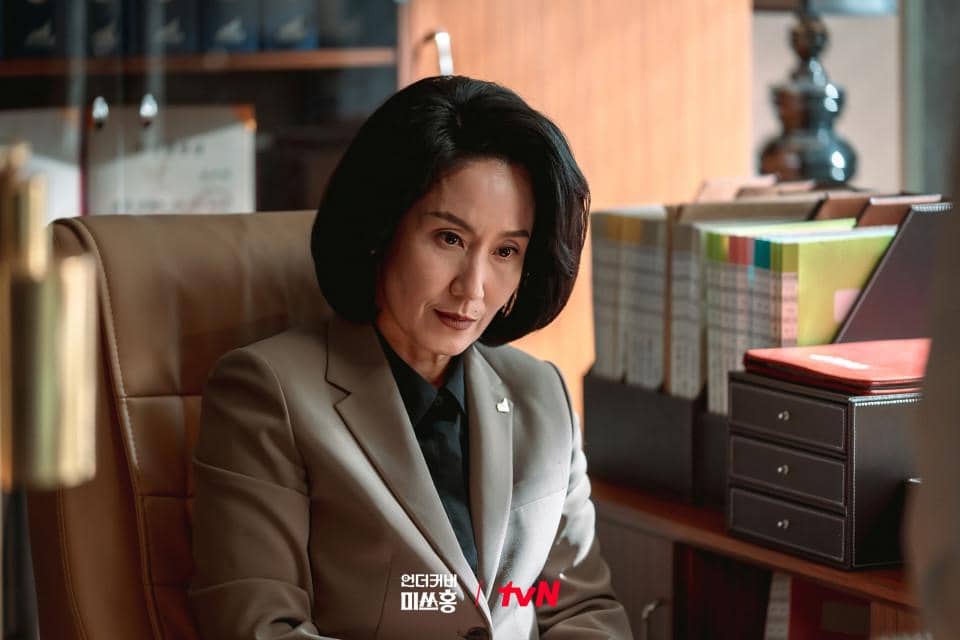 3 Peran Song Ju Ran dalam Dana Gelap Hanmin di Undercover Miss Hong