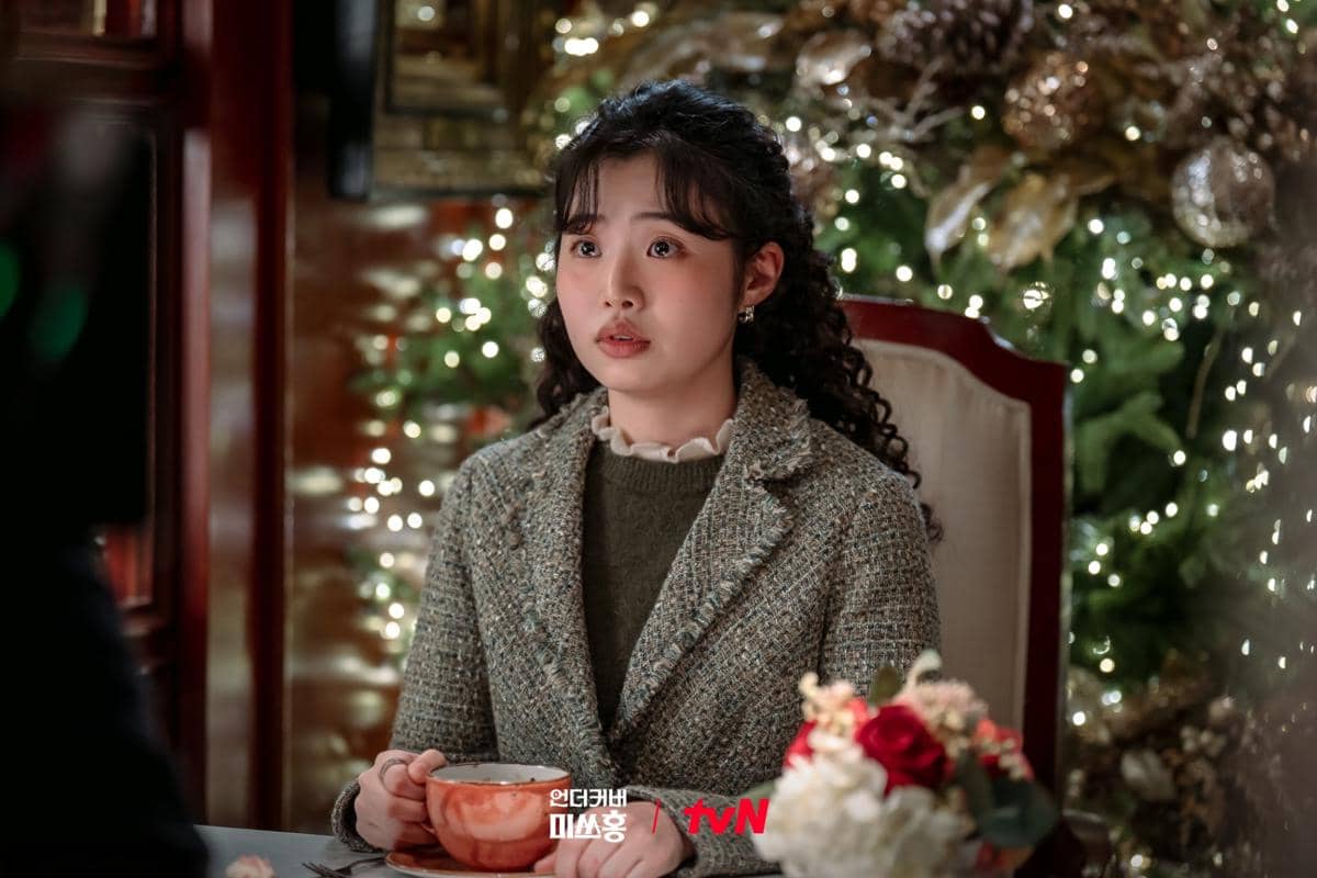 Still cut Undercover Miss Hong