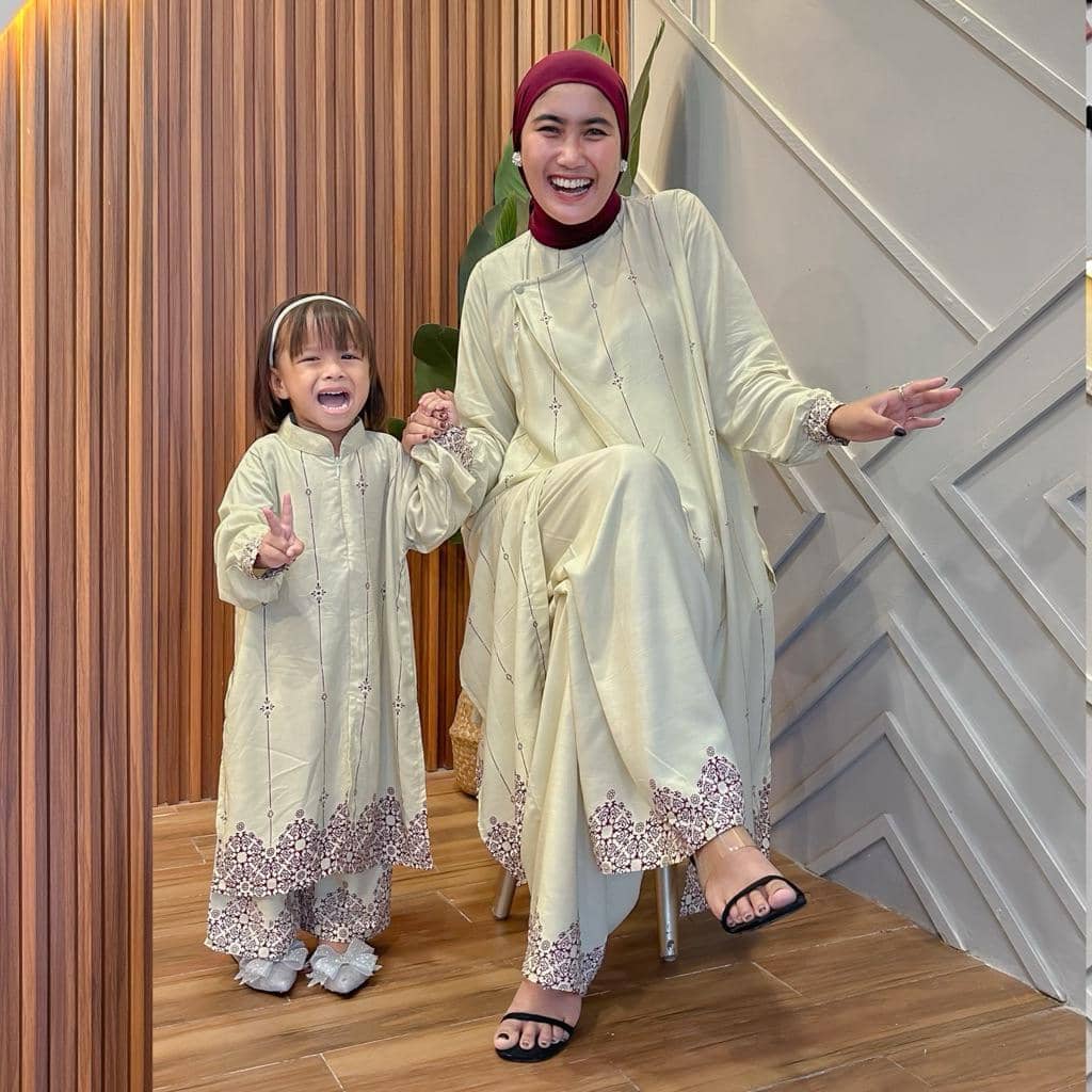 NURIARIYA - Yasmin Series Family Raya Set