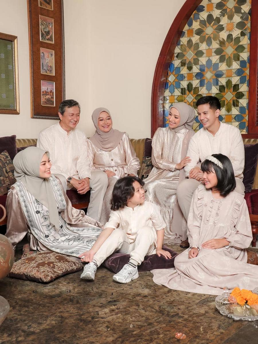 Sarimbit Lebaran 2026 untuk keluarga besar.
