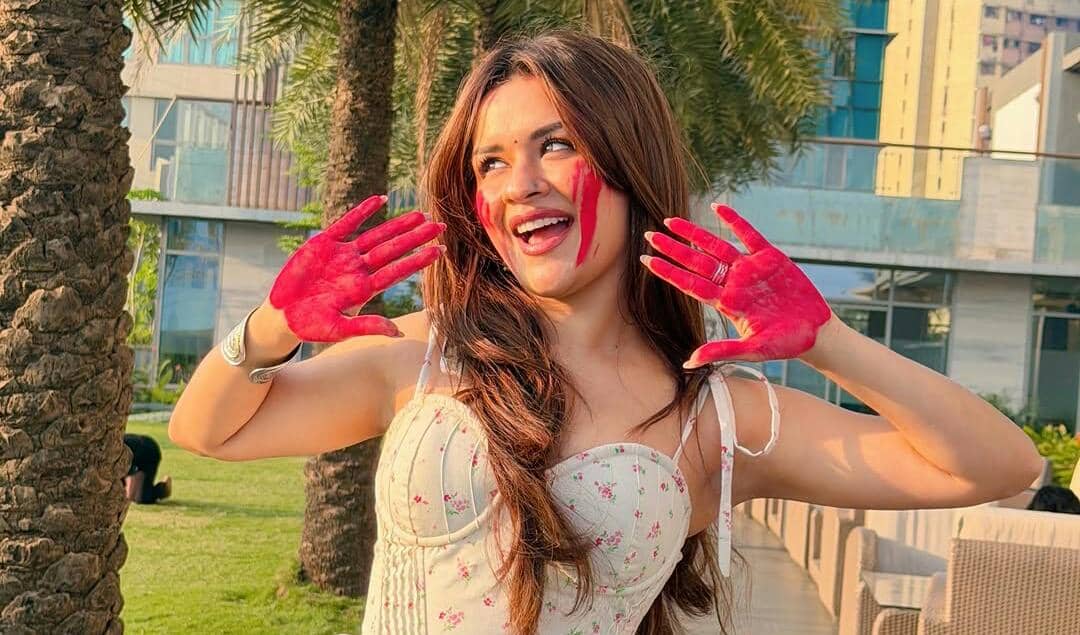 10 Potret Artis India Rayakan Holi 2026, Penuh Sukacita!