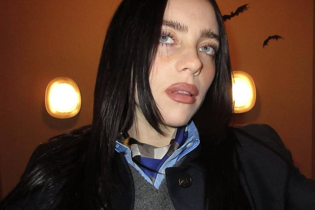 6 Tips Skincare Routine ala Billie Eilish, Bikin Kulit Glowing