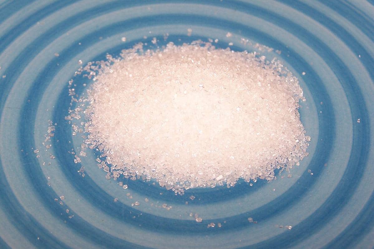 ilustrasi gula pasir