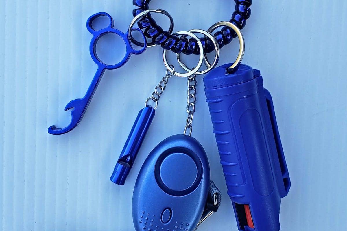 ilustrasi pepper spray 