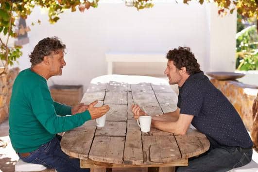 5 Etika Curhat Dewasa yang Jarang Disadari, Biar Gak Makin Rumit