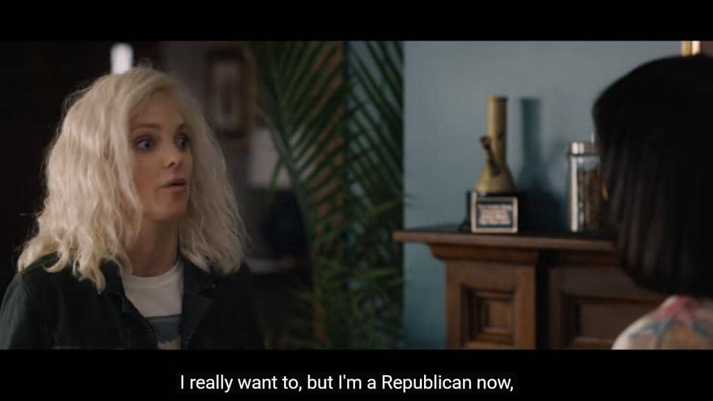 Adegan jokes politik dalam pertemuan antar sahabat - Scary Movie 6