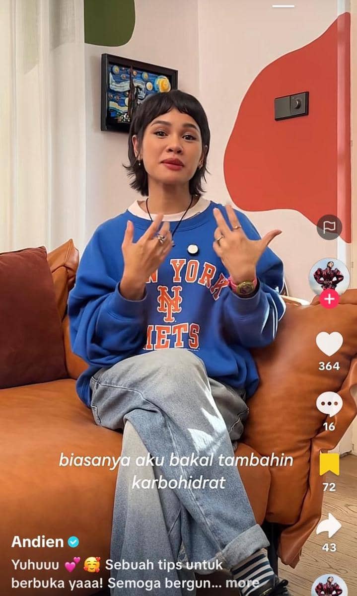 Potret Andien Aisyah dalam konten Tiktoknya tentang buka puasa 