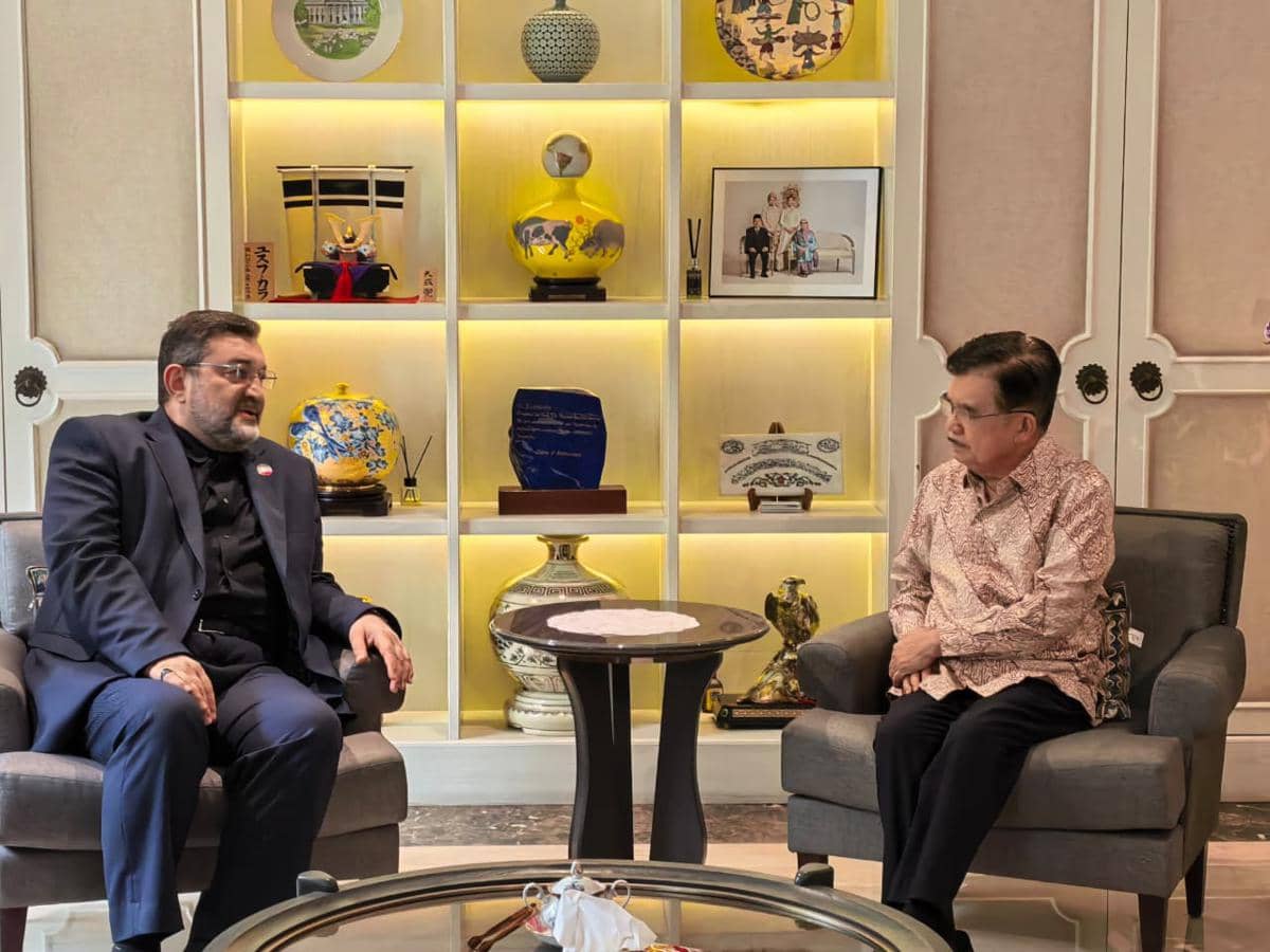 Dubes Iran Temui Jusuf Kalla, Berharap Dapat Dukungan dari Indonesia