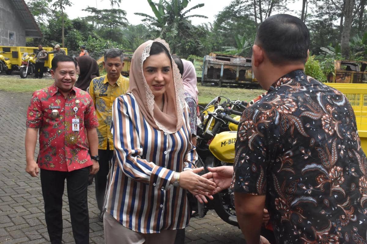 KPK Segel Ruang Bupati Pekalongan dan 6 Pejabat Daerah usai OTT