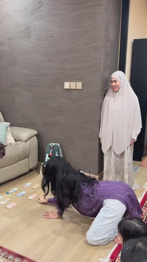 Komika Buka Puasa Bersama di Rumah Arie Kriting (instagram.com/indahpermatas)