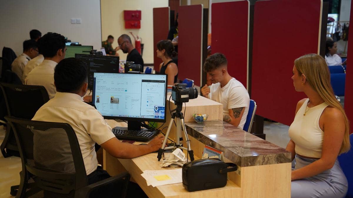 54 WNA Ajukan ITKT di Kanim Ngurah Rai, Dampak Konflik di Timur Tengah