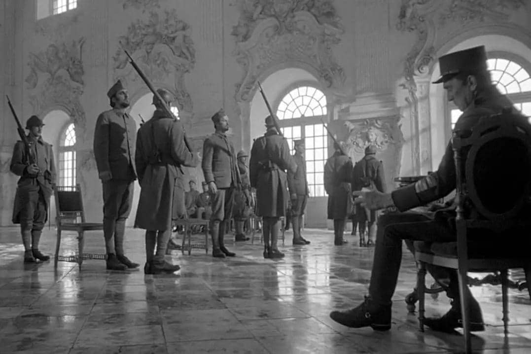 cuplikan adegan dalam film Paths of Glory
