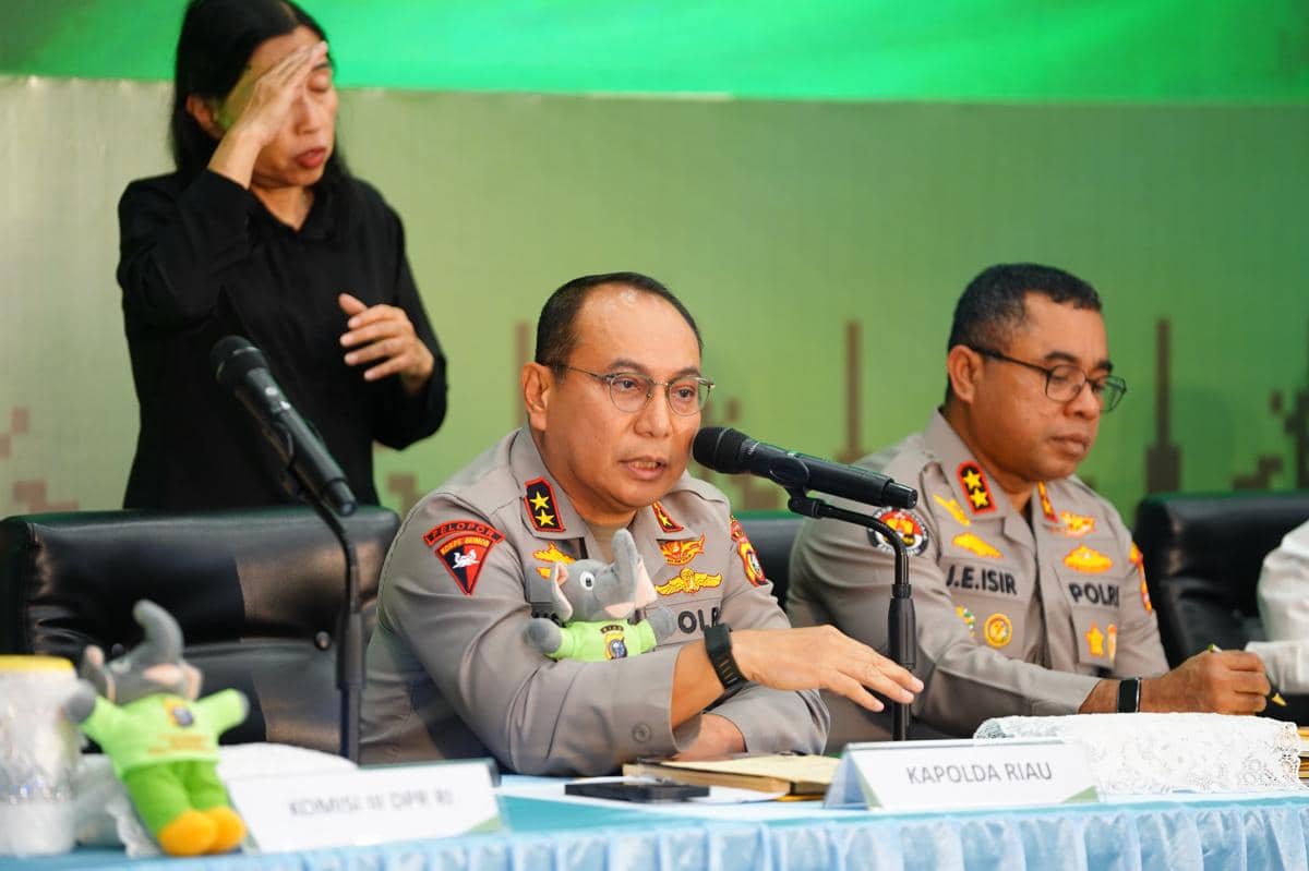 Kapolda Riau Irjen Pol Herry Heryawan