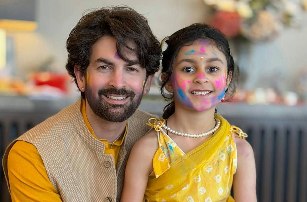 11 Potret Anak Artis India Rayakan Holi 2026, Seru Pol!