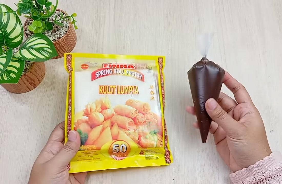 ilustrasi bahan astor