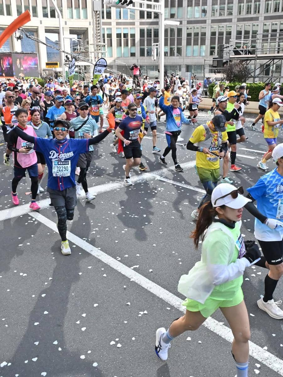 Ussy Sulistiawaty menaklukkan Tokyo Marathon 2026