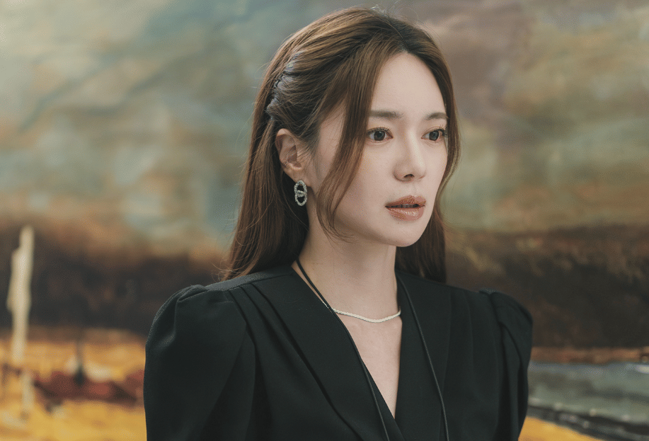 Mengapa Kim Yun Ji Tampak Terobsesi pada Han Seol Ah di Siren’s Kiss?