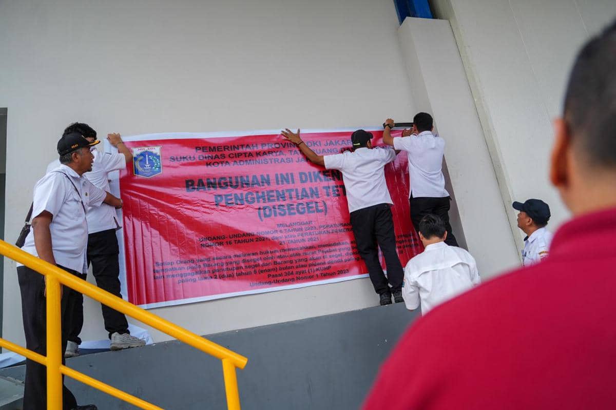 Tak Ada Izin, Dua Lapangan Padel di Jakut Disegel