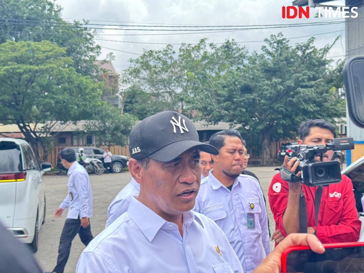 Mentan Amran Sebut Ulah Perantara Bikin Harga Ayam-Telur Naik