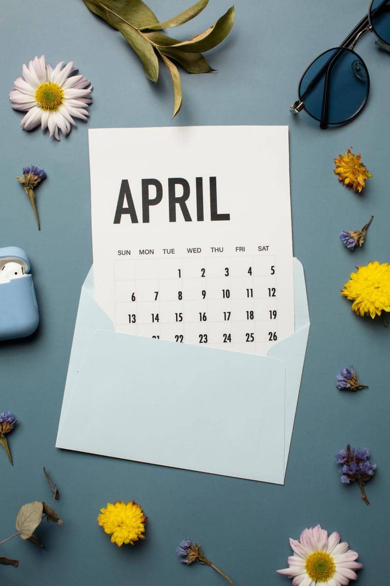 flat-lay-april-calendar-flowers.jpg