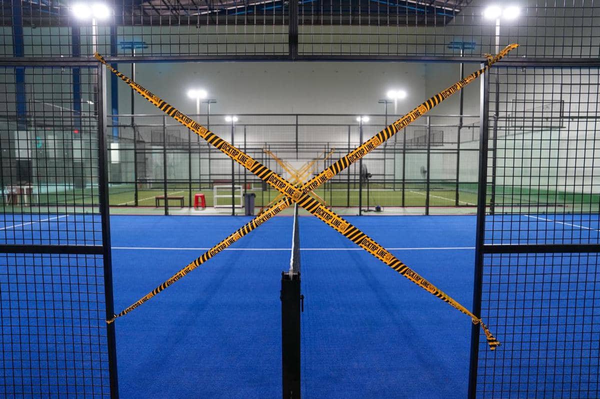Operasional Dua Lapangan Padel di Jakarta Utara Disegel.